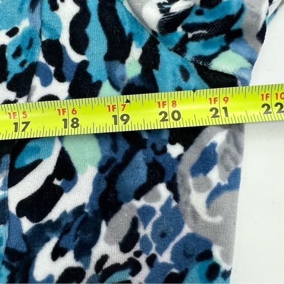 ALFRED DUNNER Women’s Velour Jacket Sz 10 Full Zip Pockets Soft Multi Color - Picture 11 of 13